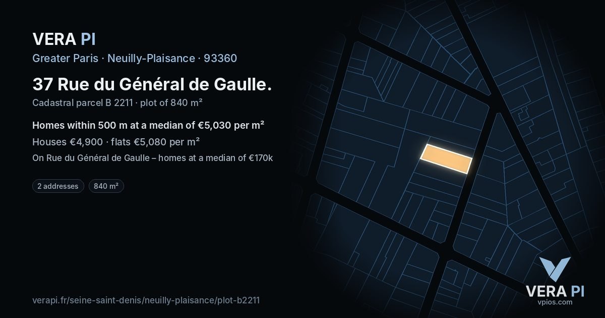 37 Rue du Général de Gaulle, Neuilly-Plaisance at night – the plot lit, the parcels around coloured by the prices near them
