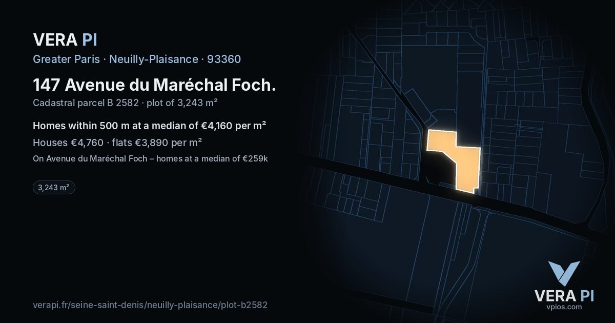 147 Avenue du Maréchal Foch, Neuilly-Plaisance at night – the plot lit, the parcels around coloured by the prices near them