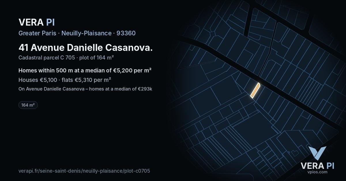41 Avenue Danielle Casanova, Neuilly-Plaisance at night – the plot lit, the parcels around coloured by the prices near them