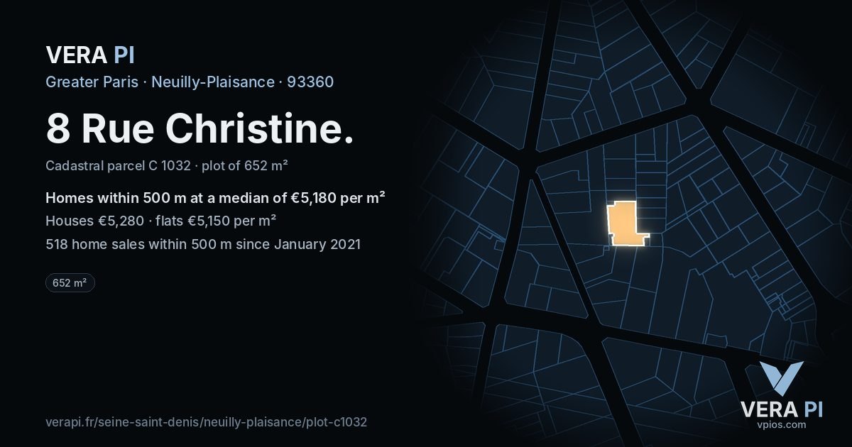 8 Rue Christine, Neuilly-Plaisance at night – the plot lit, the parcels around coloured by the prices near them