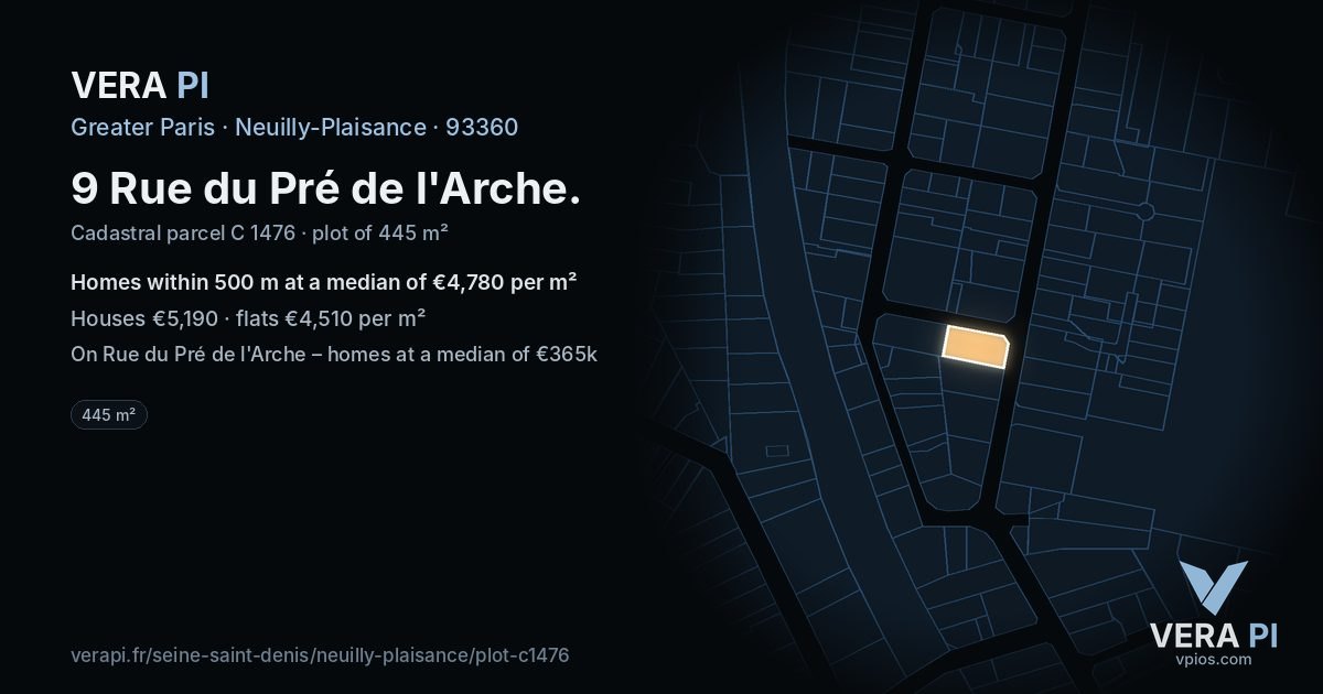 9 Rue du Pré de l'Arche, Neuilly-Plaisance at night – the plot lit, the parcels around coloured by the prices near them