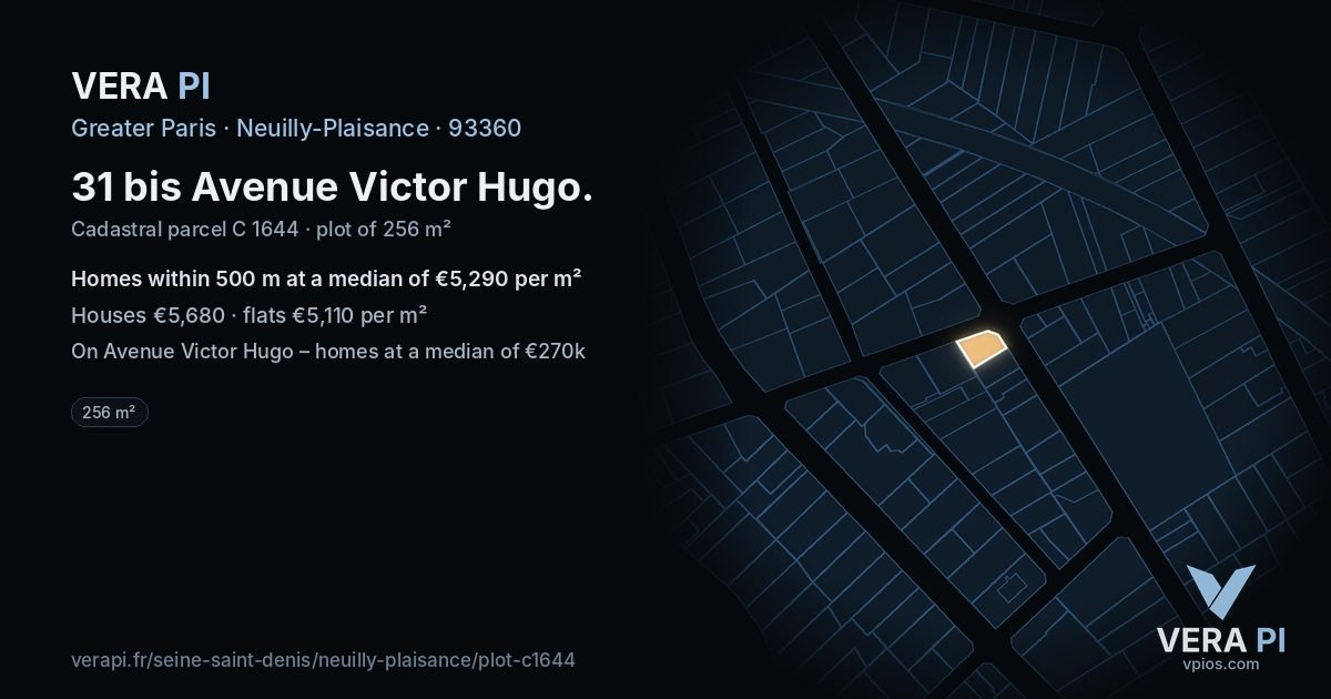 31 bis Avenue Victor Hugo, Neuilly-Plaisance at night – the plot lit, the parcels around coloured by the prices near them