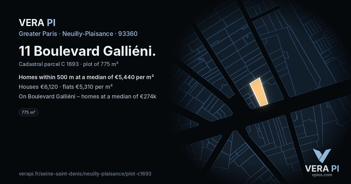 11 Boulevard Galliéni, Neuilly-Plaisance at night – the plot lit, the parcels around coloured by the prices near them