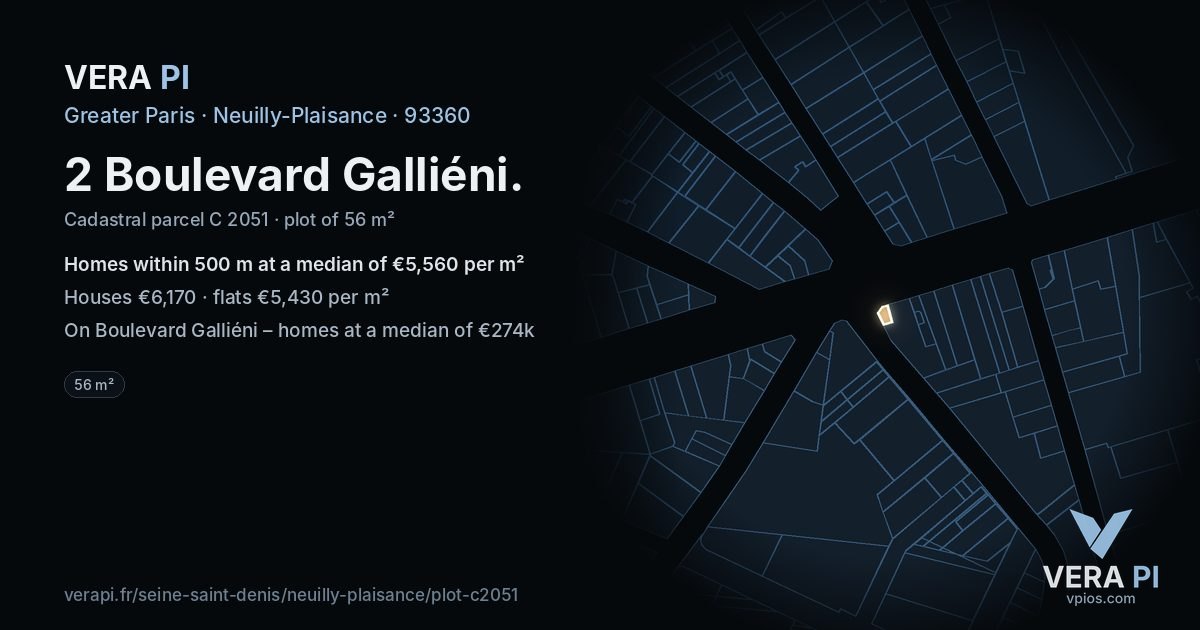 2 Boulevard Galliéni, Neuilly-Plaisance at night – the plot lit, the parcels around coloured by the prices near them
