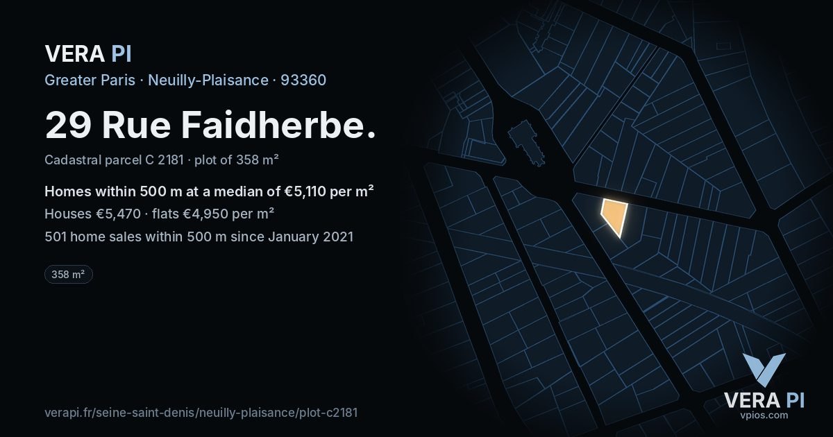 29 Rue Faidherbe, Neuilly-Plaisance at night – the plot lit, the parcels around coloured by the prices near them