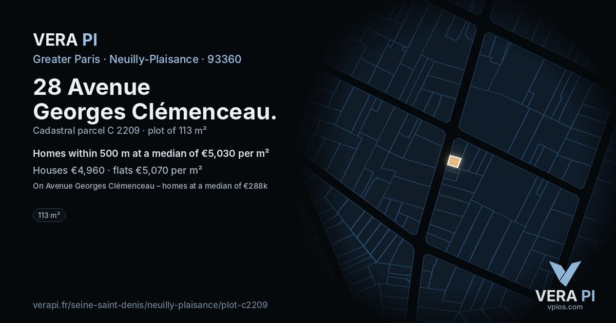 28 Avenue Georges Clémenceau, Neuilly-Plaisance at night – the plot lit, the parcels around coloured by the prices near them