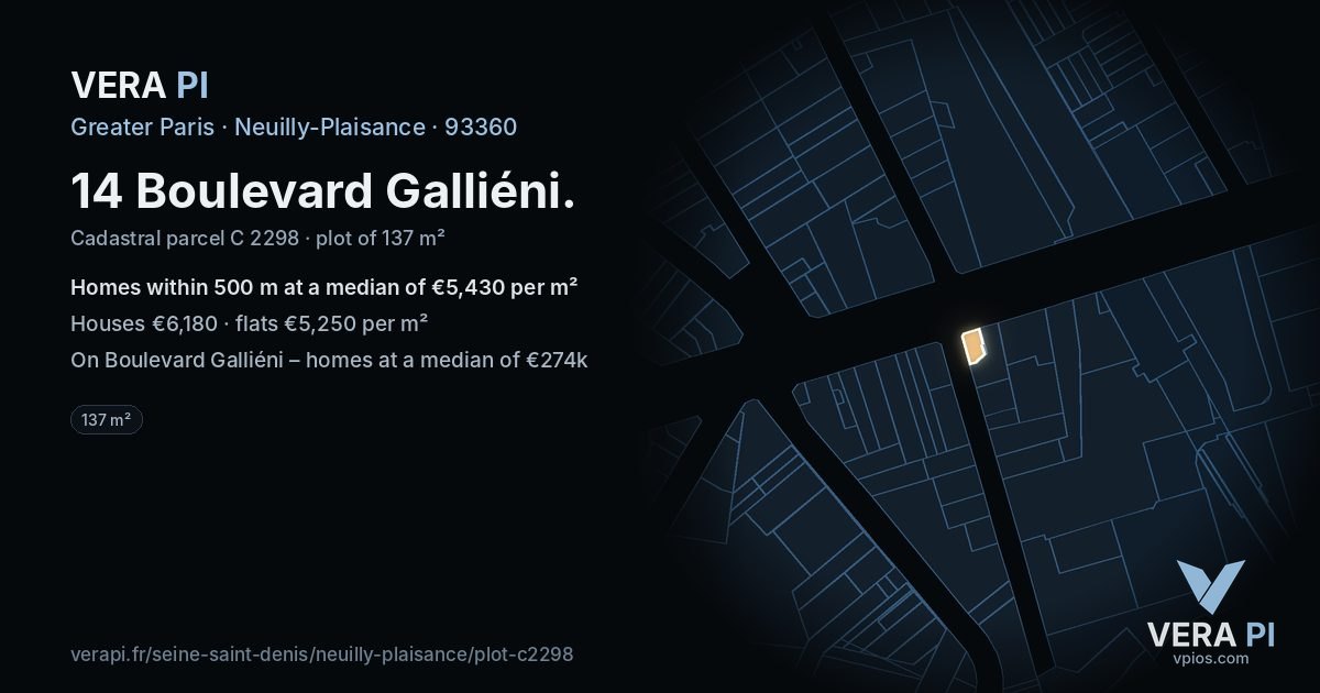 14 Boulevard Galliéni, Neuilly-Plaisance at night – the plot lit, the parcels around coloured by the prices near them