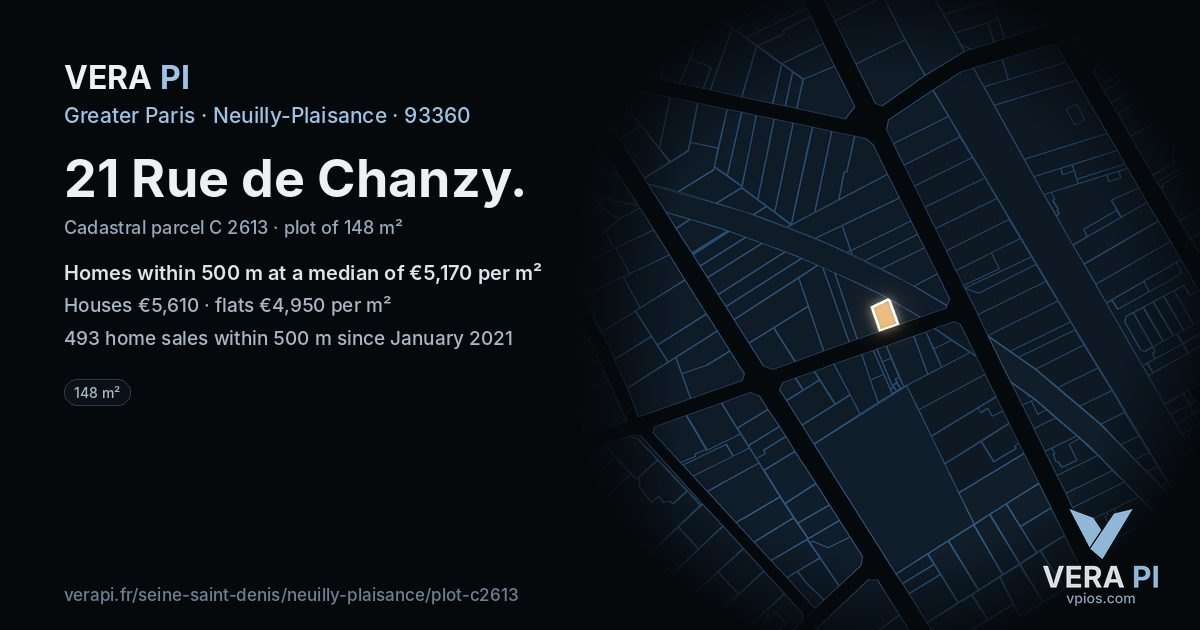 21 Rue de Chanzy, Neuilly-Plaisance at night – the plot lit, the parcels around coloured by the prices near them