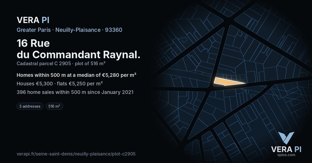 16 Rue du Commandant Raynal, Neuilly-Plaisance at night – the plot lit, the parcels around coloured by the prices near them
