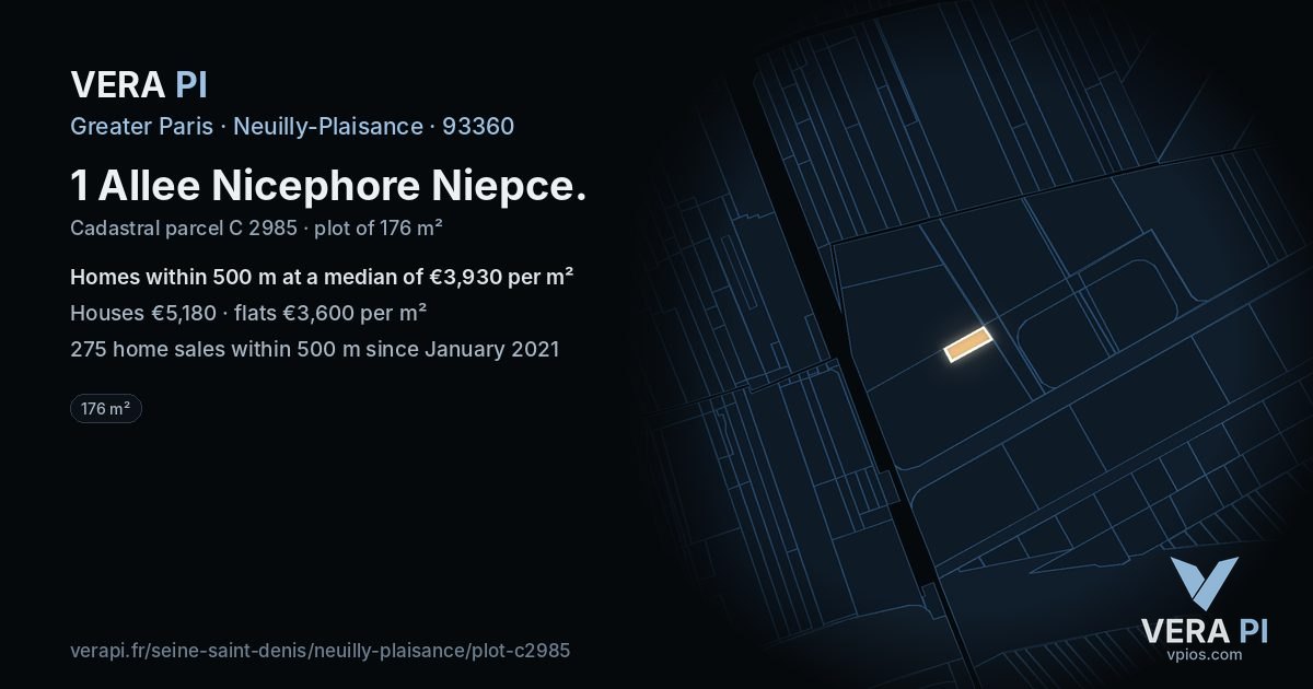 1 Allee Nicephore Niepce, Neuilly-Plaisance at night – the plot lit, the parcels around coloured by the prices near them