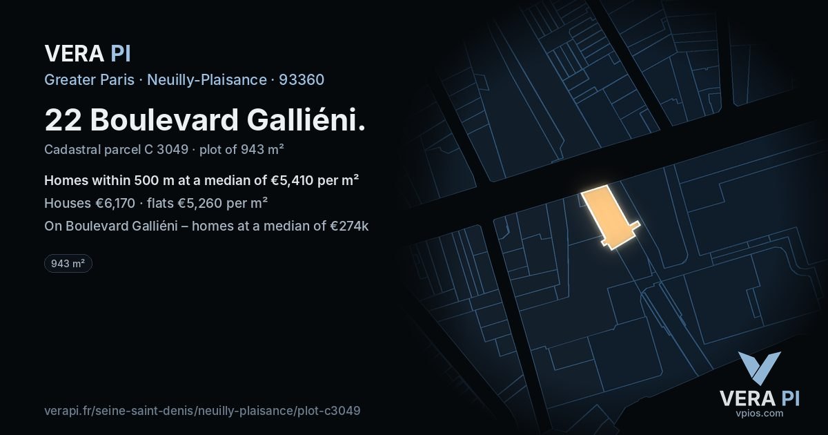 22 Boulevard Galliéni, Neuilly-Plaisance at night – the plot lit, the parcels around coloured by the prices near them