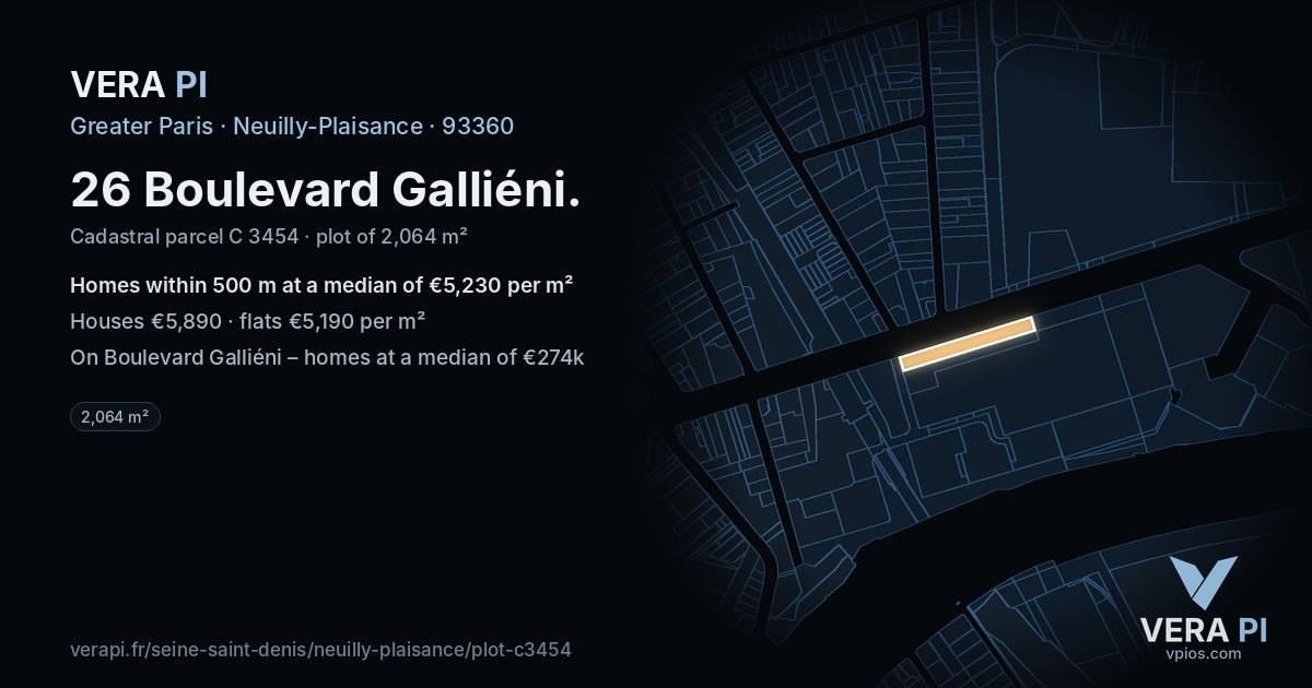 26 Boulevard Galliéni, Neuilly-Plaisance at night – the plot lit, the parcels around coloured by the prices near them