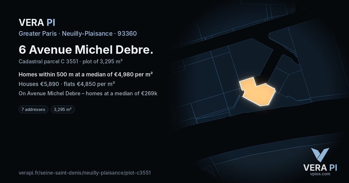 6 Avenue Michel Debre, Neuilly-Plaisance at night – the plot lit, the parcels around coloured by the prices near them