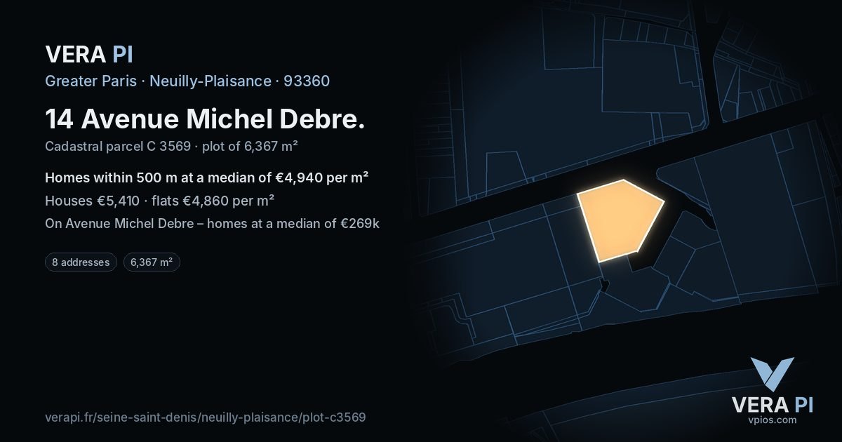 14 Avenue Michel Debre, Neuilly-Plaisance at night – the plot lit, the parcels around coloured by the prices near them
