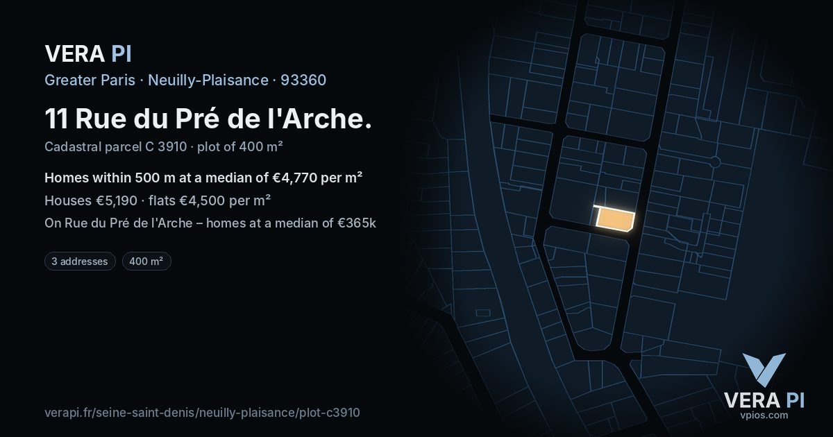 11 Rue du Pré de l'Arche, Neuilly-Plaisance at night – the plot lit, the parcels around coloured by the prices near them