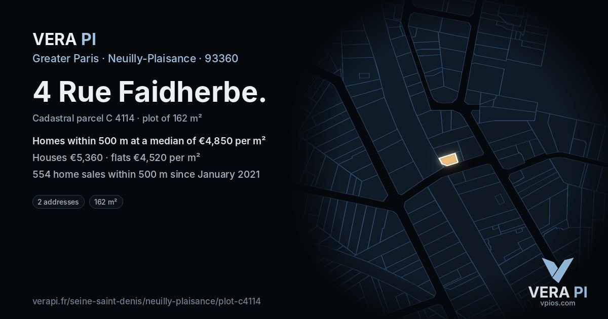 4 Rue Faidherbe, Neuilly-Plaisance at night – the plot lit, the parcels around coloured by the prices near them