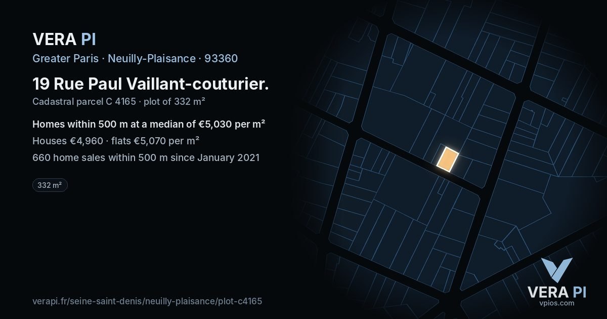 19 Rue Paul Vaillant-couturier, Neuilly-Plaisance at night – the plot lit, the parcels around coloured by the prices near them