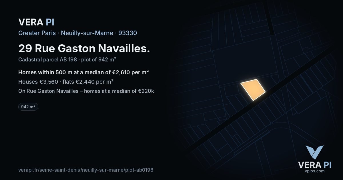 29 Rue Gaston Navailles, Neuilly-sur-Marne at night – the plot lit, the parcels around coloured by the prices near them
