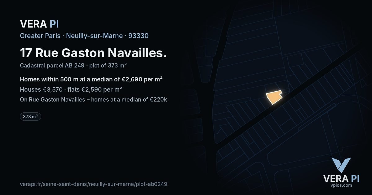17 Rue Gaston Navailles, Neuilly-sur-Marne at night – the plot lit, the parcels around coloured by the prices near them