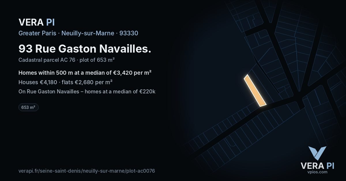 93 Rue Gaston Navailles, Neuilly-sur-Marne at night – the plot lit, the parcels around coloured by the prices near them
