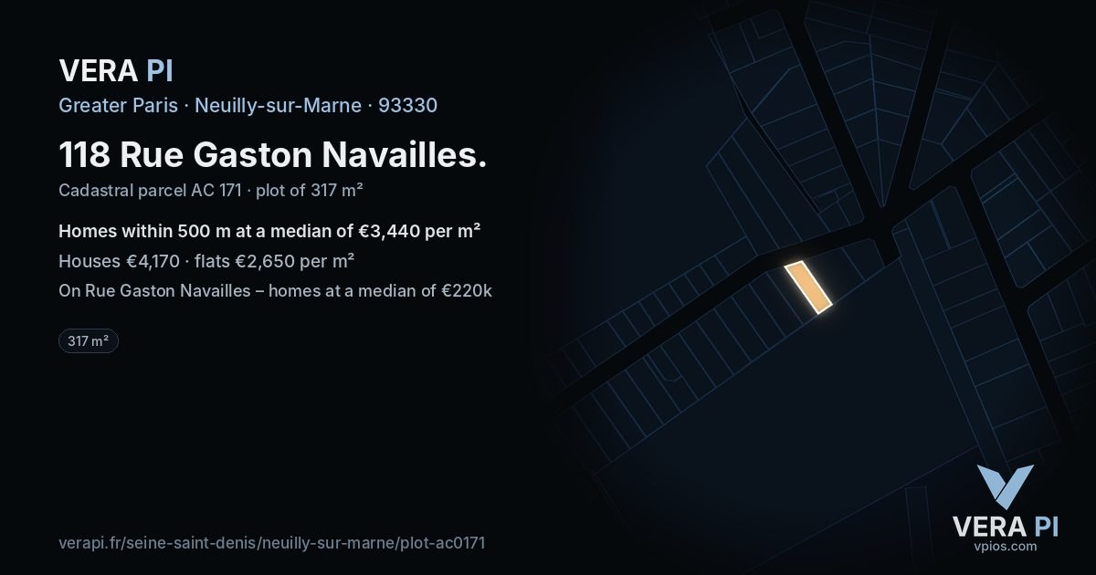 118 Rue Gaston Navailles, Neuilly-sur-Marne at night – the plot lit, the parcels around coloured by the prices near them