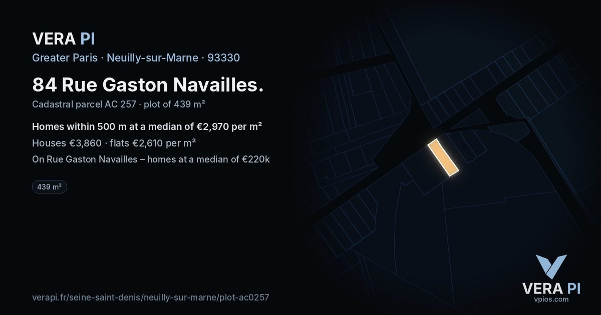 84 Rue Gaston Navailles, Neuilly-sur-Marne at night – the plot lit, the parcels around coloured by the prices near them