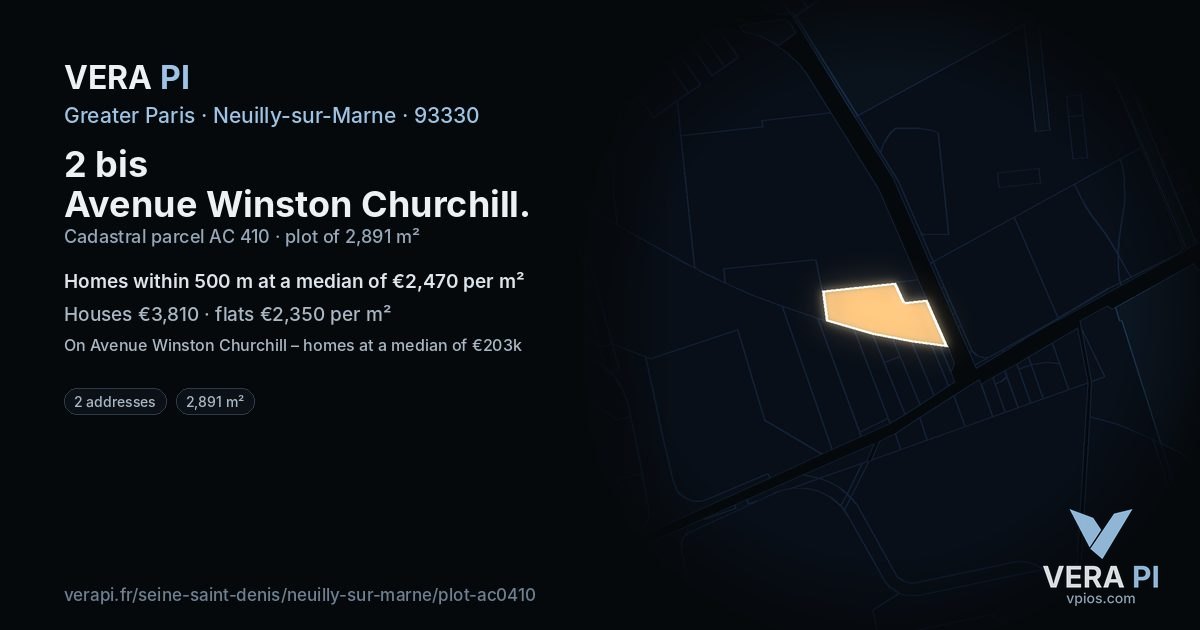 2 bis Avenue Winston Churchill, Neuilly-sur-Marne at night – the plot lit, the parcels around coloured by the prices near them