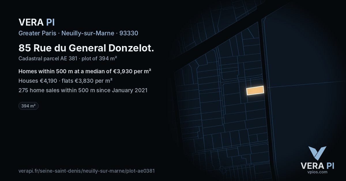 85 Rue du General Donzelot, Neuilly-sur-Marne at night – the plot lit, the parcels around coloured by the prices near them