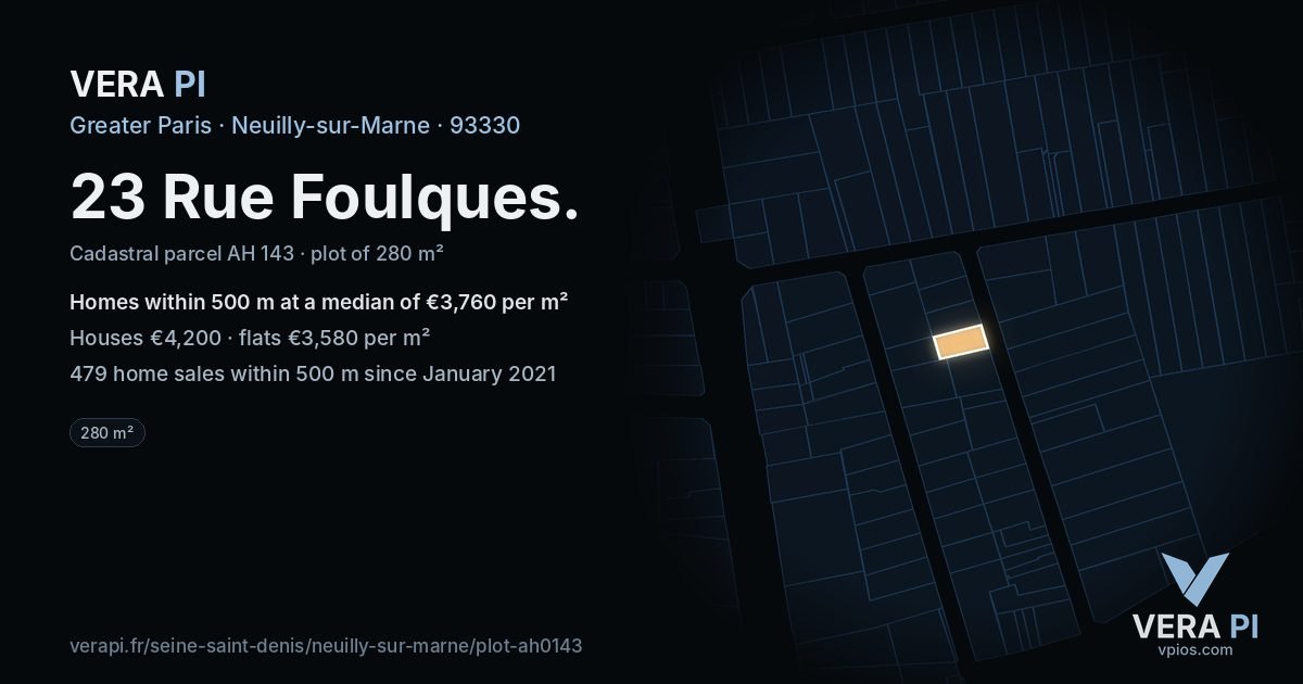 23 Rue Foulques, Neuilly-sur-Marne at night – the plot lit, the parcels around coloured by the prices near them