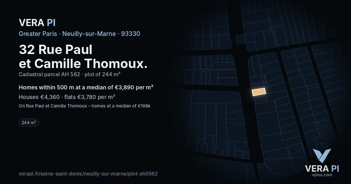 32 Rue Paul et Camille Thomoux, Neuilly-sur-Marne at night – the plot lit, the parcels around coloured by the prices near them