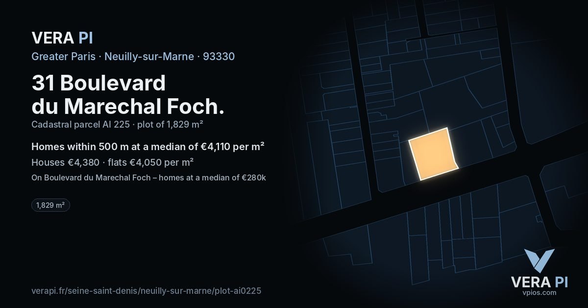 31 Boulevard du Marechal Foch, Neuilly-sur-Marne at night – the plot lit, the parcels around coloured by the prices near them