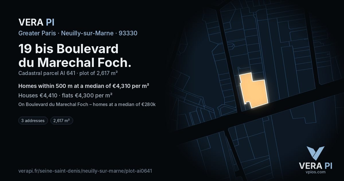 19 bis Boulevard du Marechal Foch, Neuilly-sur-Marne at night – the plot lit, the parcels around coloured by the prices near them