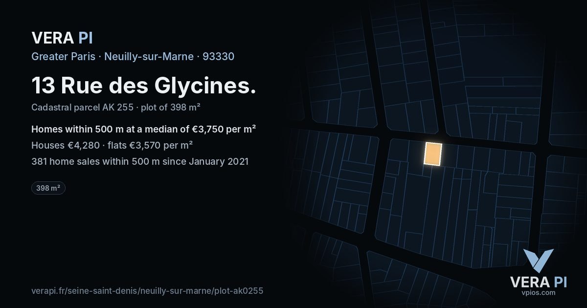 13 Rue des Glycines, Neuilly-sur-Marne at night – the plot lit, the parcels around coloured by the prices near them