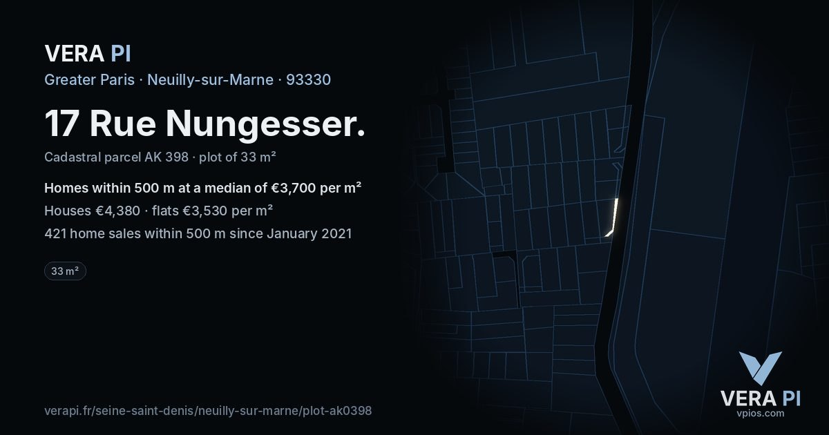 17 Rue Nungesser, Neuilly-sur-Marne at night – the plot lit, the parcels around coloured by the prices near them