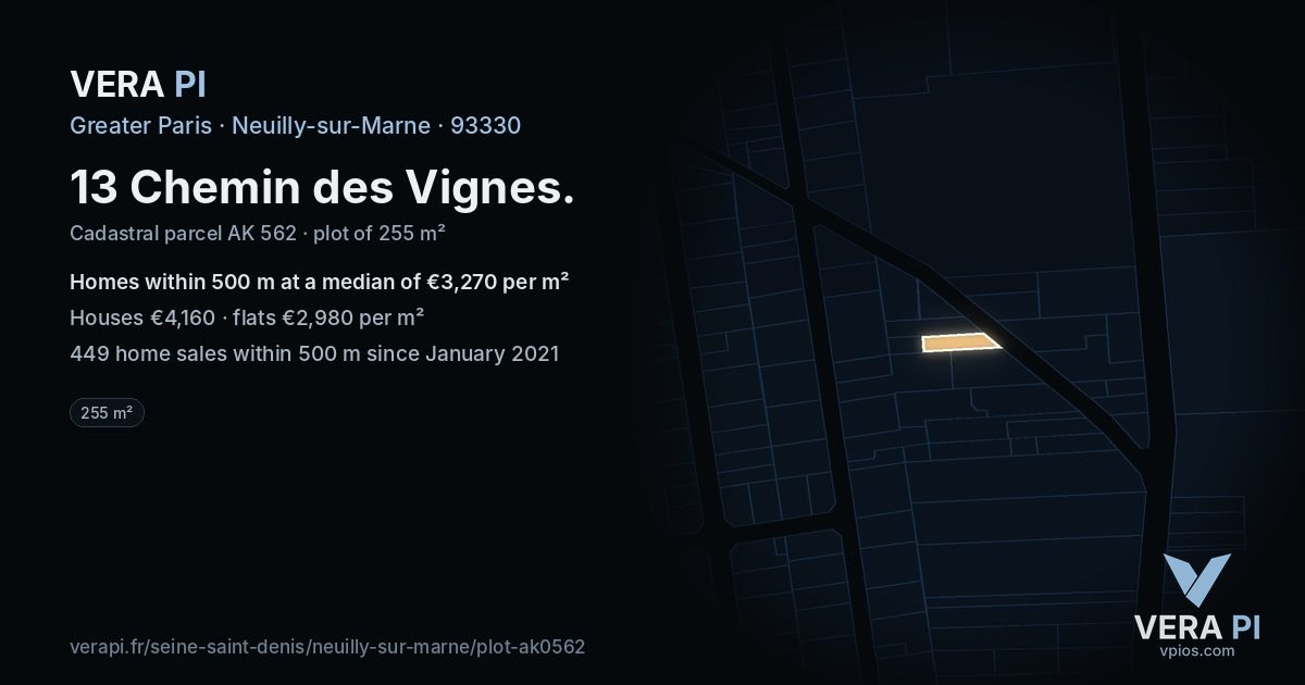 13 Chemin des Vignes, Neuilly-sur-Marne at night – the plot lit, the parcels around coloured by the prices near them