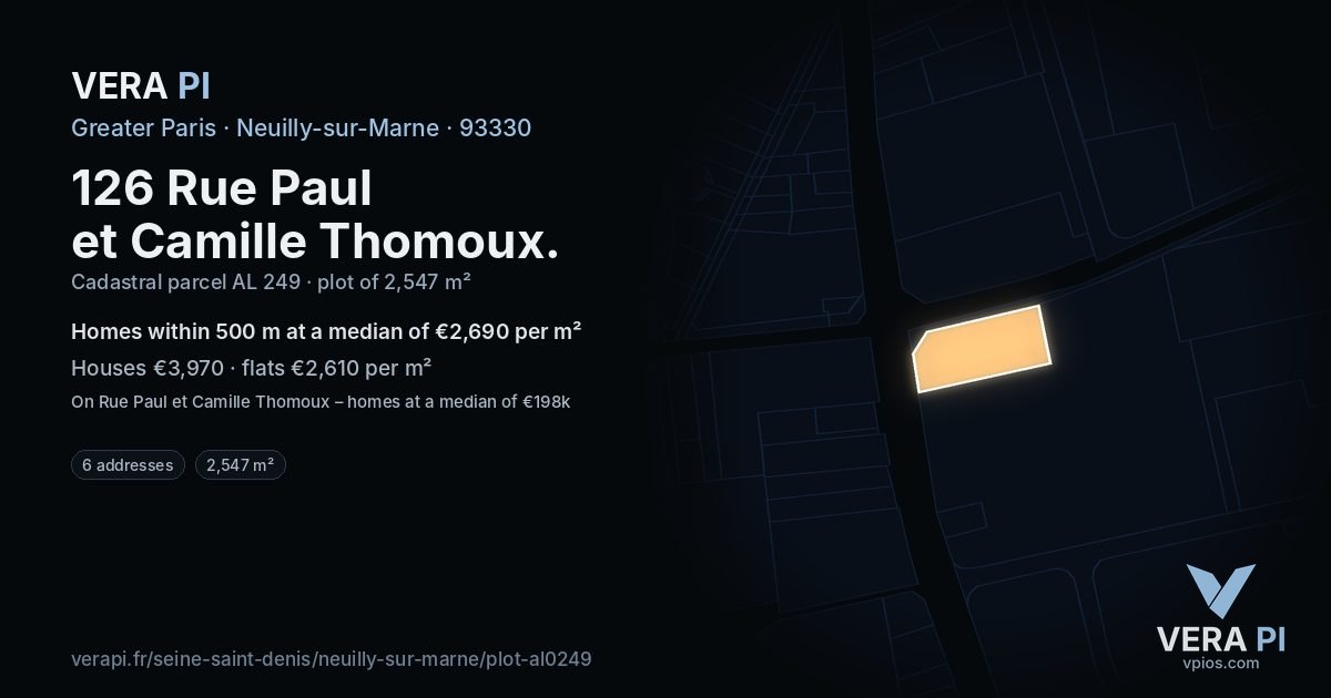 126 Rue Paul et Camille Thomoux, Neuilly-sur-Marne at night – the plot lit, the parcels around coloured by the prices near them