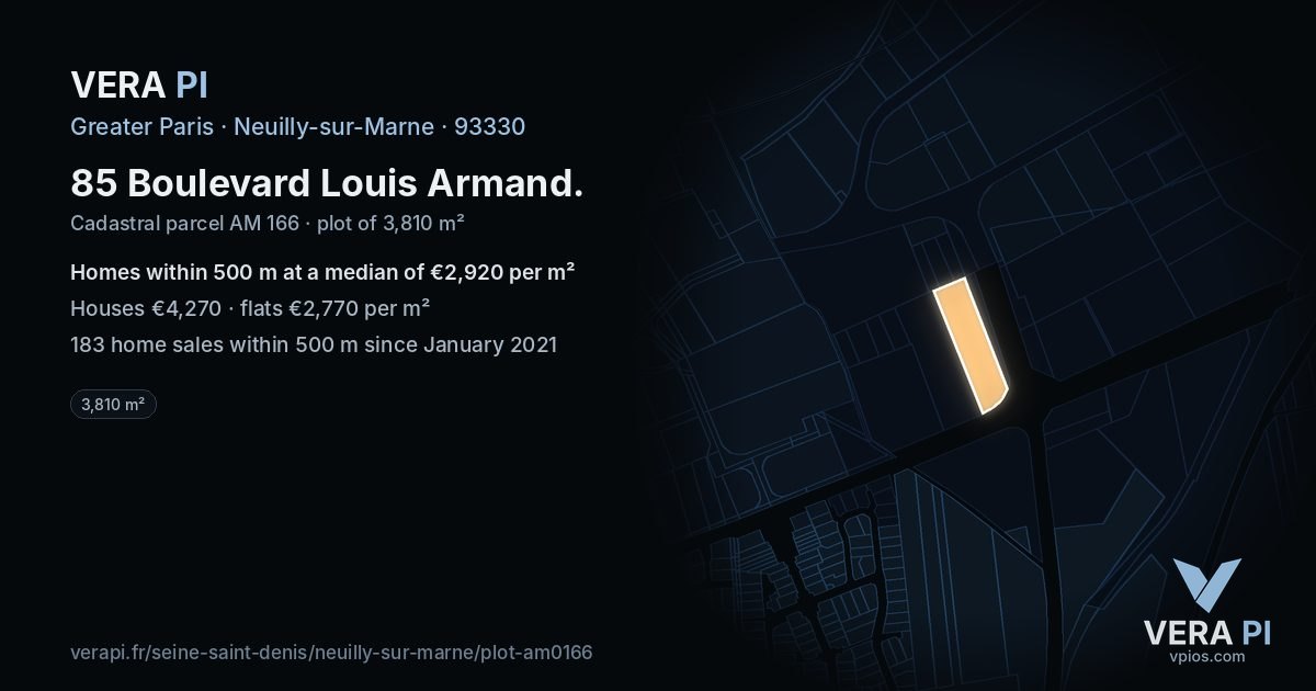 85 Boulevard Louis Armand, Neuilly-sur-Marne at night – the plot lit, the parcels around coloured by the prices near them