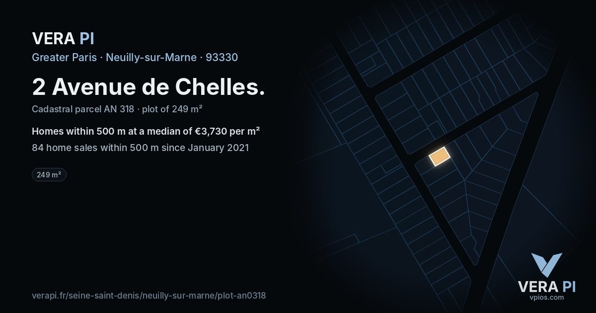 2 Avenue de Chelles, Neuilly-sur-Marne at night – the plot lit, the parcels around coloured by the prices near them
