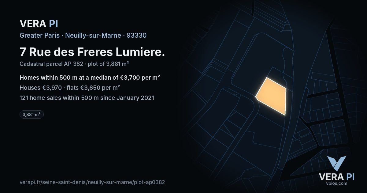 7 Rue des Freres Lumiere, Neuilly-sur-Marne at night – the plot lit, the parcels around coloured by the prices near them