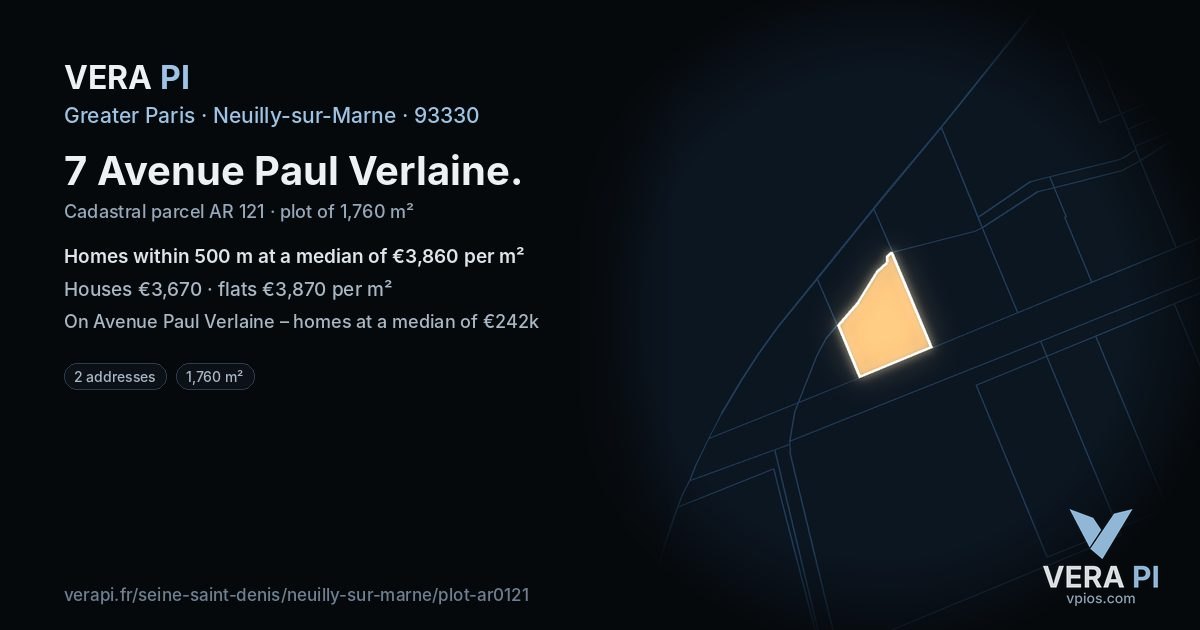 7 Avenue Paul Verlaine, Neuilly-sur-Marne at night – the plot lit, the parcels around coloured by the prices near them