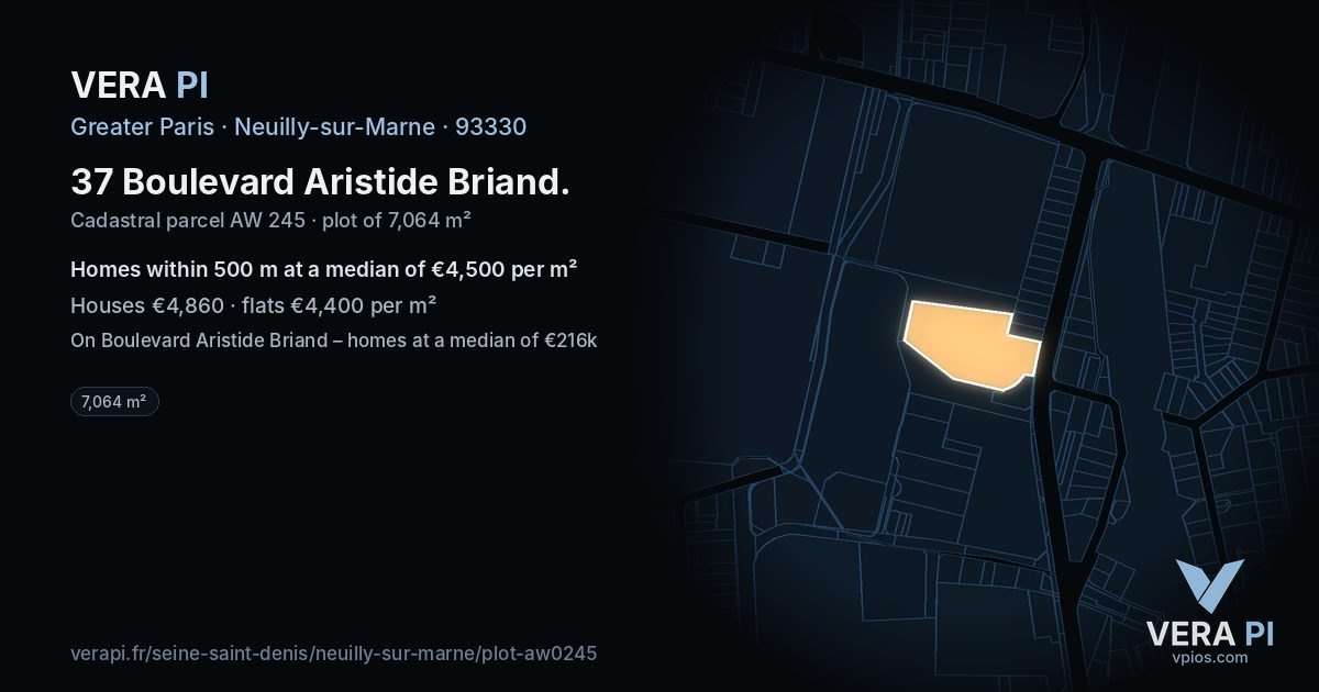 37 Boulevard Aristide Briand, Neuilly-sur-Marne at night – the plot lit, the parcels around coloured by the prices near them