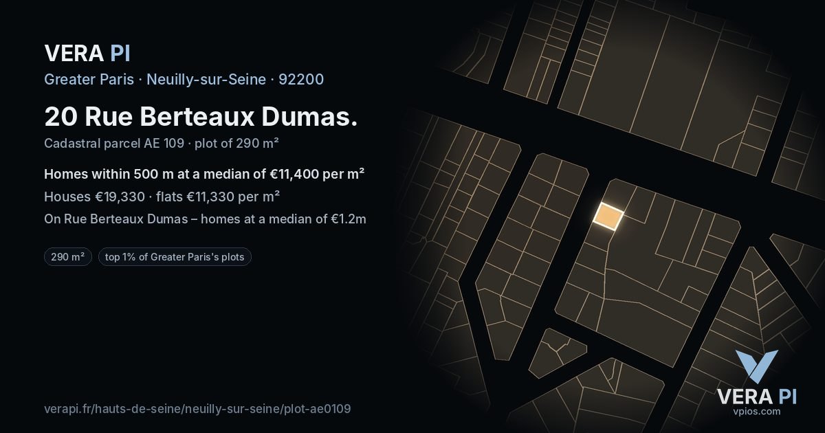 20 Rue Berteaux Dumas, Neuilly-sur-Seine at night – the plot lit, the parcels around coloured by the prices near them