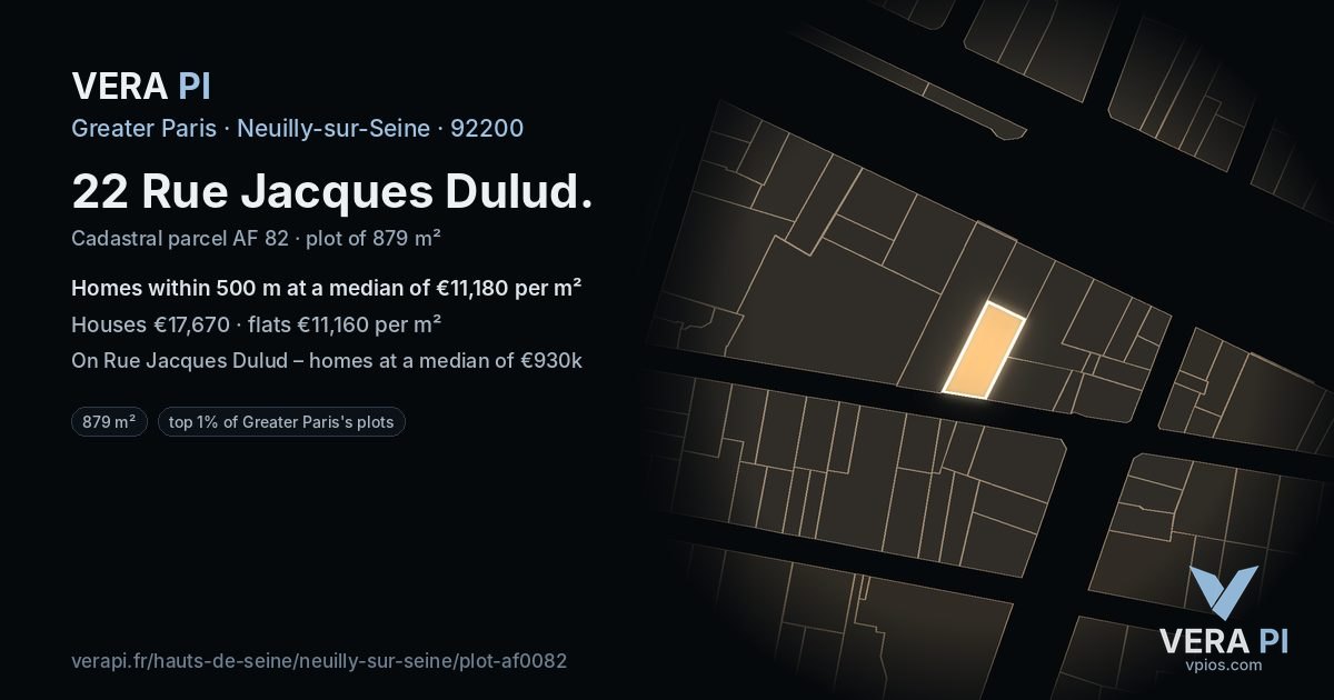 22 Rue Jacques Dulud, Neuilly-sur-Seine at night – the plot lit, the parcels around coloured by the prices near them