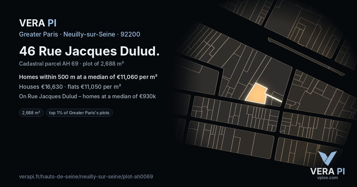 46 Rue Jacques Dulud, Neuilly-sur-Seine at night – the plot lit, the parcels around coloured by the prices near them