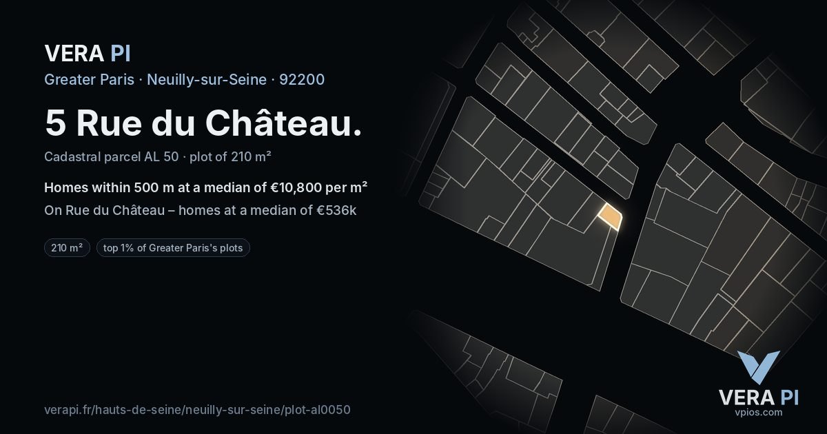 5 Rue du Château, Neuilly-sur-Seine at night – the plot lit, the parcels around coloured by the prices near them