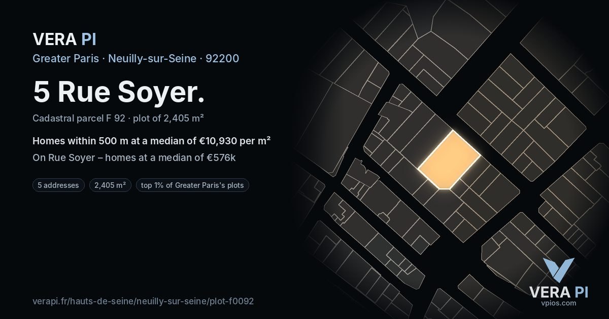 5 Rue Soyer, Neuilly-sur-Seine at night – the plot lit, the parcels around coloured by the prices near them