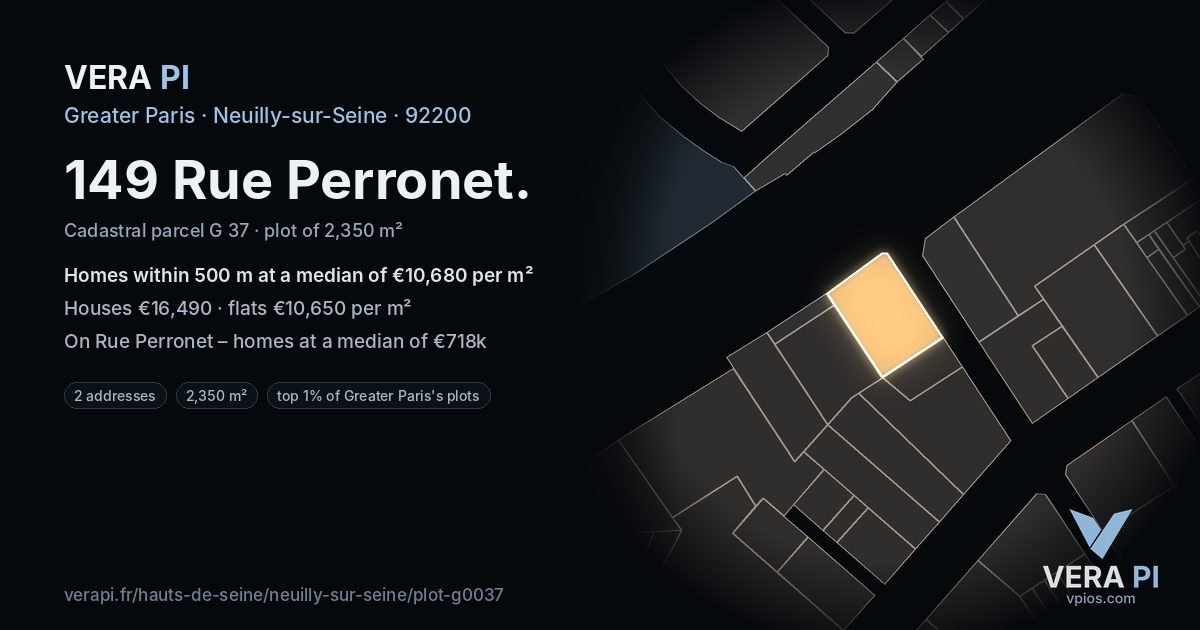 149 Rue Perronet, Neuilly-sur-Seine at night – the plot lit, the parcels around coloured by the prices near them