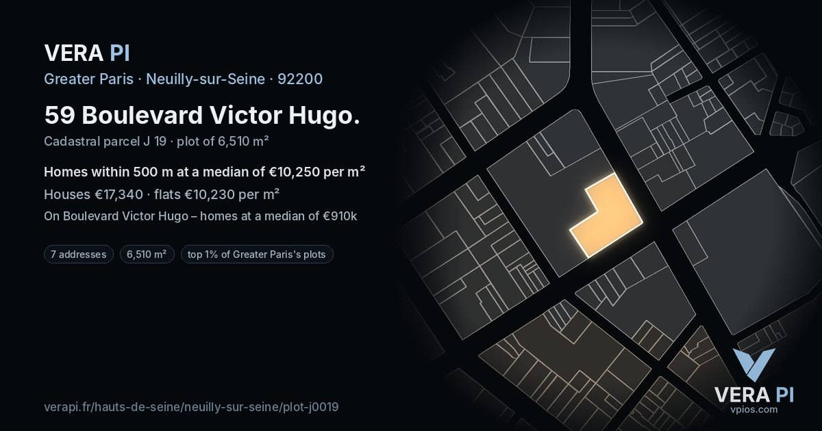59 Boulevard Victor Hugo, Neuilly-sur-Seine at night – the plot lit, the parcels around coloured by the prices near them