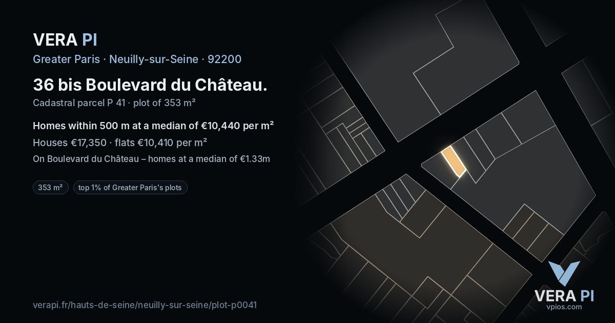 36 bis Boulevard du Château, Neuilly-sur-Seine at night – the plot lit, the parcels around coloured by the prices near them