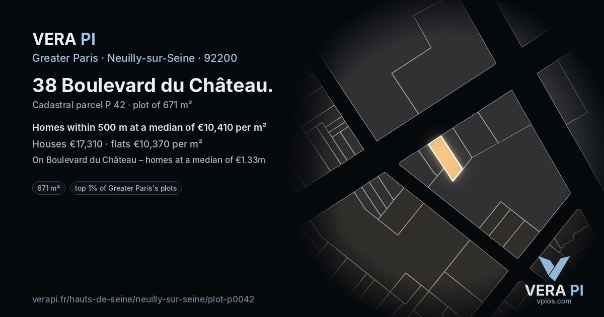 38 Boulevard du Château, Neuilly-sur-Seine at night – the plot lit, the parcels around coloured by the prices near them